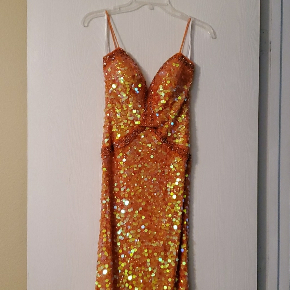 Le Gala dress